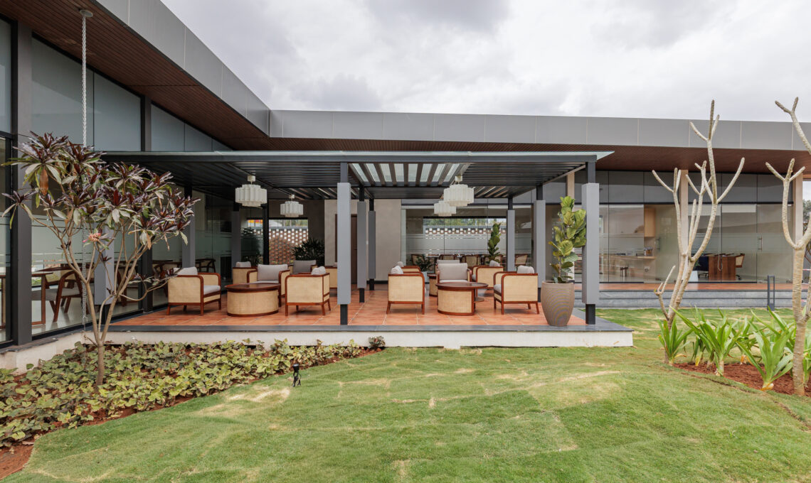 Gallery photo of the House of Sapiens – Marketing office and Mockup Vills project